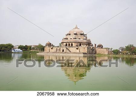 Mausoleum Of Sher Shah, Sasaram, Bihar, India View Large Photo Image Stock Photo - Mausoleum Of Sher Shah, Sasaram, Bihar, India. Fotosearch
