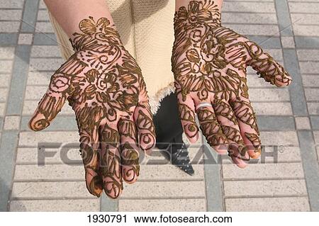 Mehndi henna tattoos on the palms of hands; Marrakesh, Morocco View Large Photo Image Stock Image - Mehndi henna tattoos on the palms of hands; Marrakesh, Morocco. Fotosearch