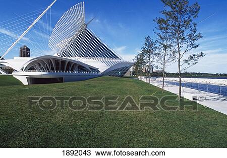 Milwaukee Modern Art Museum View Large Photo Image Stock Image - Milwaukee Modern Art Museum. Fotosearch