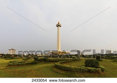 Picture - Monas National Monument, Jakarta, Java Island, Indonesia. Fotosearch
