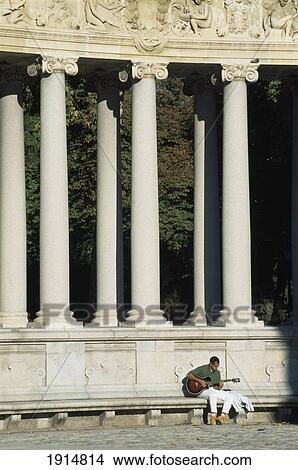 Monumento A Alfonso Xii View Large Photo Image Picture - Monumento A Alfonso Xii. Fotosearch