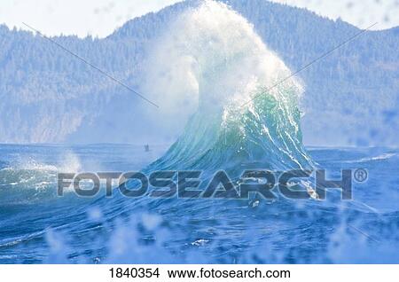 Picture - Morning Waves At Cape Kiwanda; Pacific City, Oregon, Usa. Fotosearch
