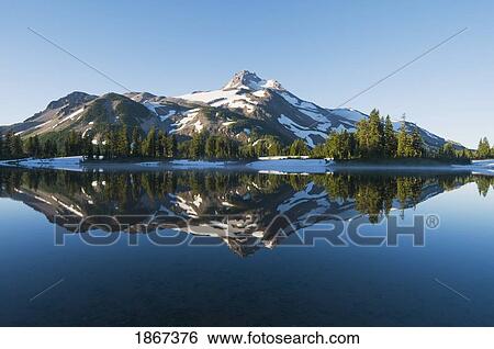 Stock Photograph - Mount Jefferson, Russell Lake; Russell Lake, Oregon, Usa. Fotosearch