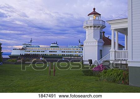 Stock Image - Mukilteo Lighthouse Park; Mukilteo, Washington, Usa. Fotosearch