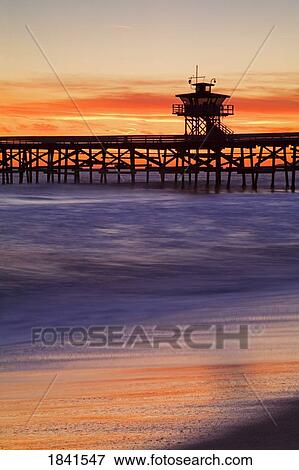 Stock Photo - Municipal Pier At Sunset; San Clemente, California, Usa. Fotosearch