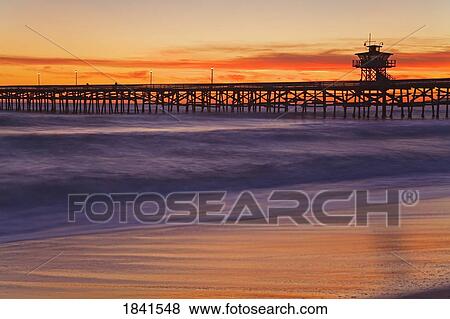 Stock Photo - Municipal Pier At Sunset; San Clemente, California, Usa. Fotosearch