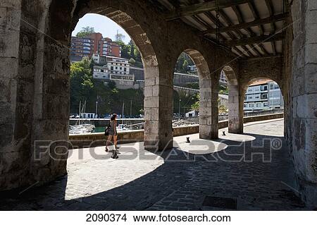 Picture - Mutriku's Port, Mutriku, Basque Country, Spain. Fotosearch