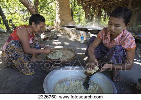 Myanmar, Irrawaddyi division, Women cooking todi juice candy; Myaung Mya View Large Photo Image Stock Image - Myanmar, Irrawaddyi division, Women cooking todi juice candy; Myaung Mya. Fotosearch