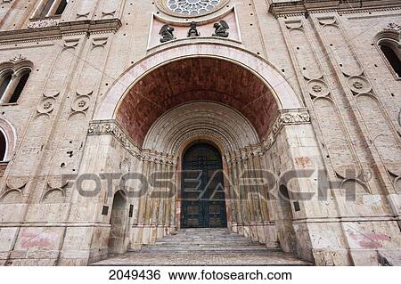 Stock Photograph - Neo-Romanesque Entrance Of El Sagrario Church (Old Cathedral), Cuenca, Azuay, Ecuador. Fotosearch