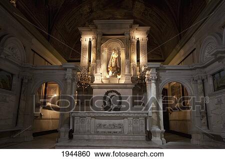 Stock Image - Neoclassical shrine to the Virgin Mary at the Basilica of Our Lady of the Rosary, Buenos Aires, Capital Federal, Argentina. Fotosearch