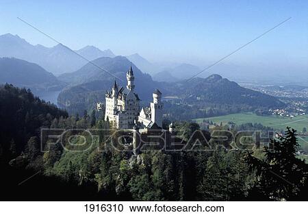 Stock Image - Neuschwanstein ÃƒÆ’Ã‚Â¡. Fotosearch
