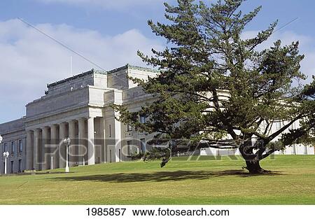 Stock Photo - New Zealand, Auckland, War Memorial Museum; Albert Park. Fotosearch