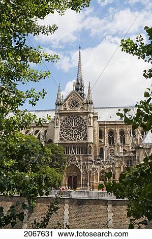 Stock Image - Notre Dame De Paris Cathedral, As Seen From The Left Bank Of The Seine, Paris, France. Fotosearch