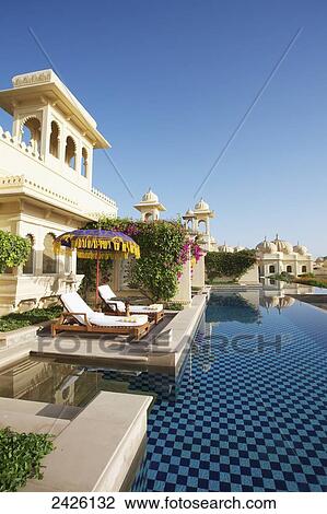 Stock Image - Oberoi Udaivilas; Udaipur, Rajasthan, India. Fotosearch