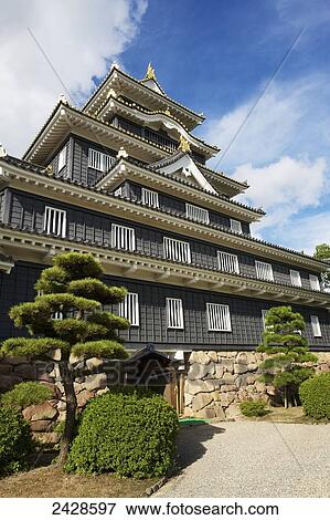 Stock Photo - Okayama-Jo Castle in Koraku-en Gardens; Okayama, Okayama Prefecture, Japan. Fotosearch
