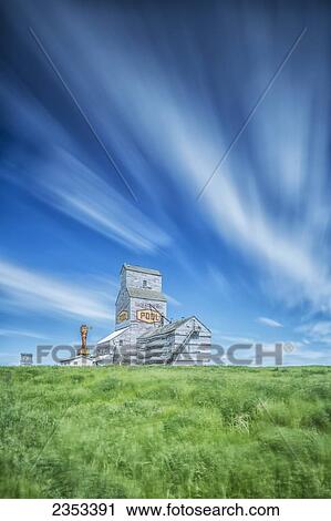 Stock Image - Old Grain Elevator; Horizon, Saskatchewan, Canada. Fotosearch