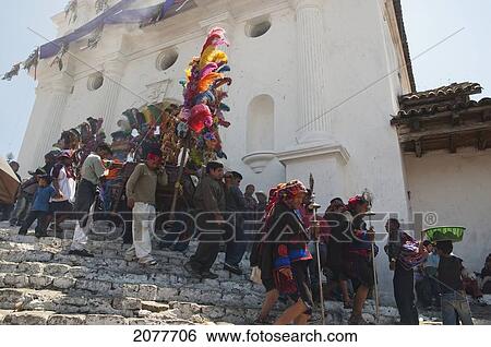 On Easter Sunday The Comrades (Council Men) Carry The Andas (Floats) Of The Saints In Procession From The Santo Tom View Large Photo Image Stock Photograph - On Easter Sunday The Comrades (Council Men) Carry The Andas (Floats) Of The Saints In Procession From The Santo Tom. Fotosearch