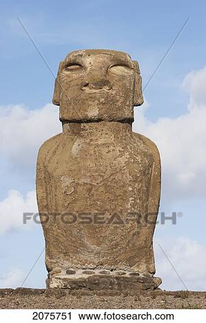 Stock Image - One Of The Fifteen Moais From Different Periods, Restored By Archaeologist Claudio Cristino, At Ahu Tongariki, Rapa Nui (Easter Island), Chile. Fotosearch