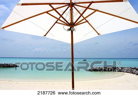 One & Only Reethi Rah Resort Maldives View Large Photo Image Stock Photograph - One & Only Reethi Rah Resort Maldives. Fotosearch