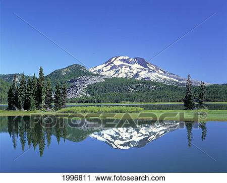 Stock Image - Oregon, Dechutes National Forest, Sparks Lake And South Sister With Mountain Reflections In Lake A50D. Fotosearch