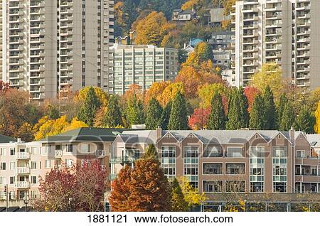 Stock Image - Oregon Health & Science University And Marquam Hill In Autumn; Portland, Oregon, Unite States Of America. Fotosearch