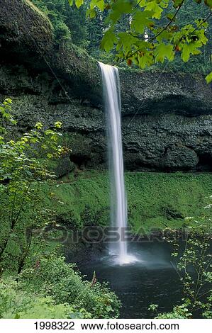 Stock Image - Oregon, Silver Falls National Park, South Falls, B1653. Fotosearch