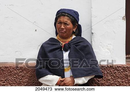 Stock Image - Otavaleno Woman, Otavalo, Imbabura, Ecuador. Fotosearch