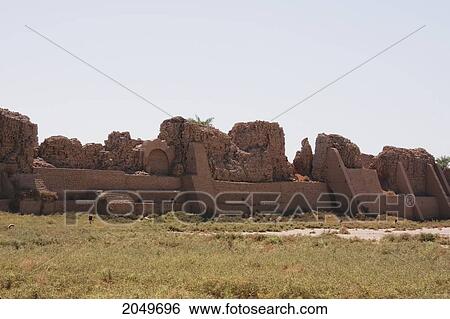 Stock Photograph - Outer Perimeter Wall Made Of Mudbrick, Dendera, Qina, Egypt. Fotosearch