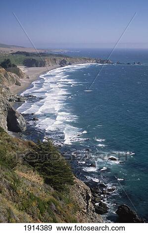 Stock Photo - Pacific Coast Viewed From Route 1. Fotosearch