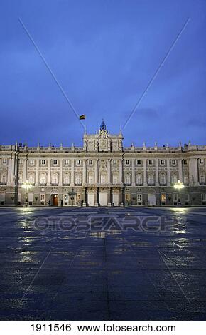 Palacio Real (Royal Palace) At Dusk, Madrid, Spain View Large Photo Image Stock Photograph - Palacio Real (Royal Palace) At Dusk, Madrid, Spain. Fotosearch