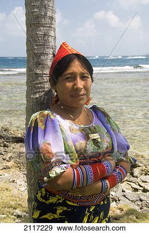 Stock Photo - Panama, San Blas Islands (also called Kuna Yala Islands), Playon Chico Village, Kuna woman. Fotosearch