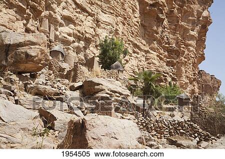 Stock Photography - Panorama of Irelli Village, set in the Bandiagara Escarpment, Mali. Fotosearch