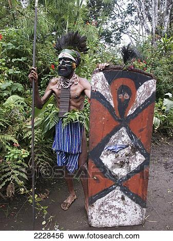 Stock Photograph - Papua New Guinea, Western Highlands, Tribal Chief; Paiyagona Village. Fotosearch