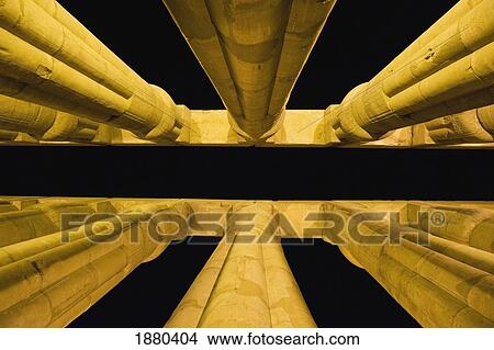 Picture - Papyrus-Bundle Columns In Courtyard Of Amenophis Iii. Fotosearch