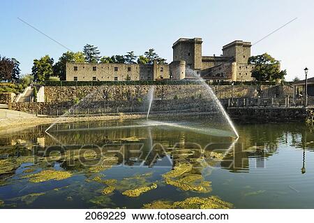 Parador De Jarandilla De La Vera; Caceres Extremadura Spain View Large Photo Image Stock Photo - Parador De Jarandilla De La Vera; Caceres Extremadura Spain. Fotosearch