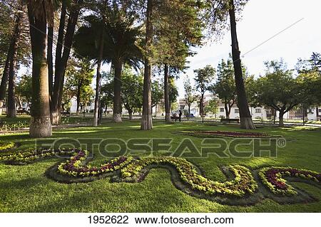 Stock Image - Parque Bol? var, Sucre, Chuquisaca Department, Bolivia. Fotosearch