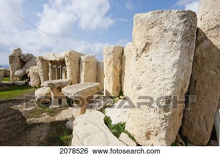 Pedestal Altars And Niche In Room 10, Hagar Qim Megalithic Temple Complex, Malta View Large Photo Image Stock Photograph - Pedestal Altars And Niche In Room 10, Hagar Qim Megalithic Temple Complex, Malta. Fotosearch