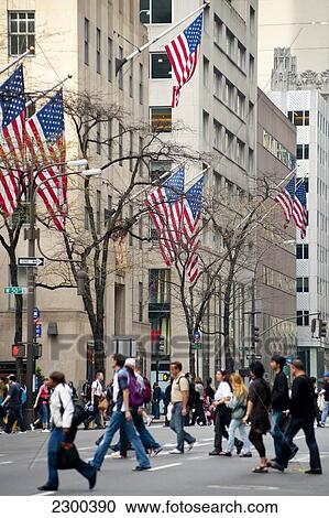 Pedestrians Crossing 5Th Avenue, Manhattan, New York, Usa View Large Photo Image Stock Image - Pedestrians Crossing 5Th Avenue, Manhattan, New York, Usa. Fotosearch