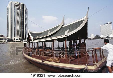 Stock Image - Peninsula Hotel ÃƒÆ’Ã‚Â¡. Fotosearch