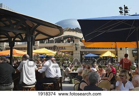 Picture - People At Park Cafe Restaurant In Millenium Park, Chicago, Illinois, Usa. Fotosearch