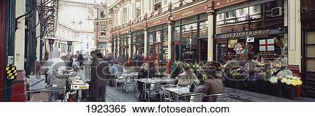 People Having Lunch At Streetside Caf? View Large Photo Image Stock Photography - People Having Lunch At Streetside Caf?. Fotosearch
