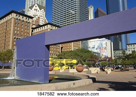 Stock Image - Pershing Square; Los Angeles, California, Usa. Fotosearch