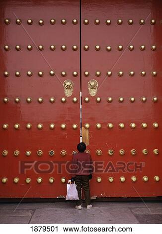 Person Peeking Through The Main Gates To The Forbidden City View Large Photo Image Stock Image - Person Peeking Through The Main Gates To The Forbidden City. Fotosearch