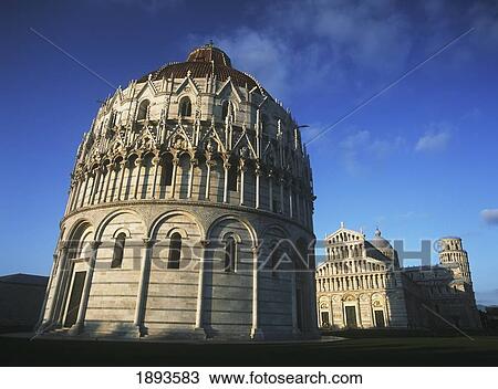Stock Image - Piazza Del Duomo. Fotosearch