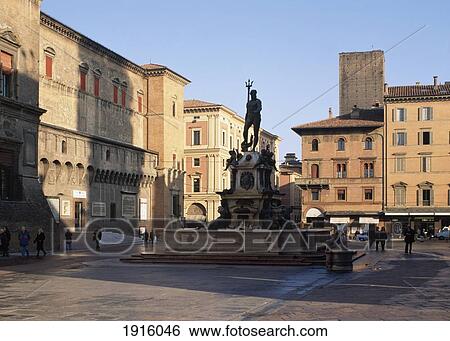 Piazza Nettuno á View Large Photo Image Stock Photograph - Piazza Nettuno á. Fotosearch