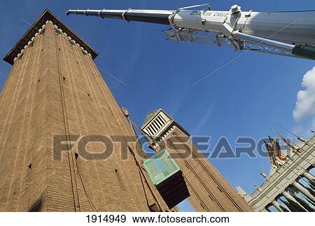 Stock Photo - Plaza De Espanya. Fotosearch
