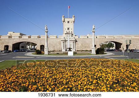 Plaza De La Constitucion; Cadiz Andalusia Spain View Large Photo Image Stock Image - Plaza De La Constitucion; Cadiz Andalusia Spain. Fotosearch