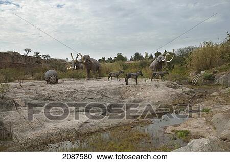 Stock Image - Prehistoric Animals At El Caracol Paleontological Theme Park, Aguascalientes, Mexico. Fotosearch