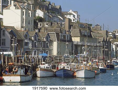 Stock Image - Provincial Harbor. Fotosearch