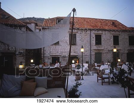 Picture - Restaurant Area, Pucic Palace Hotel. Fotosearch
